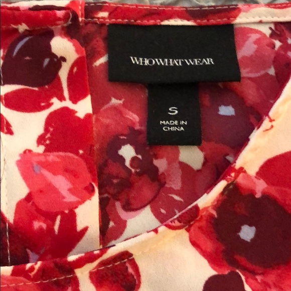 Who What Wear pink & white floral sleeveless top - Picture 3 of 5